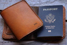 Load image into Gallery viewer, Passport Wallet - Antiqued Tan