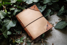 Load image into Gallery viewer, mini-Traveler - Natural & Marble Stained